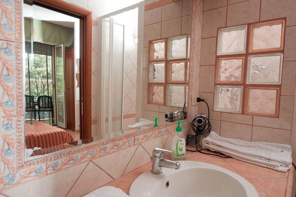 Suites Oliveri Viale Marconi Roma Esterno foto