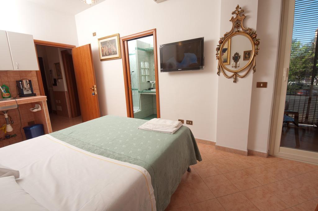 Suites Oliveri Viale Marconi Roma Esterno foto