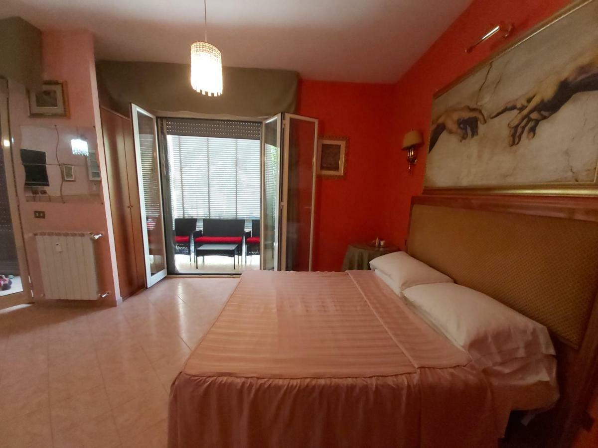 Suites Oliveri Viale Marconi Roma Esterno foto
