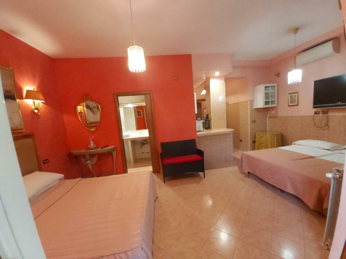 Suites Oliveri Viale Marconi Roma Esterno foto