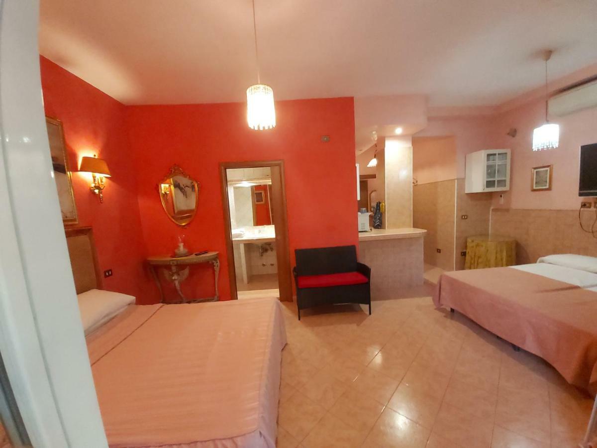 Suites Oliveri Viale Marconi Roma Esterno foto